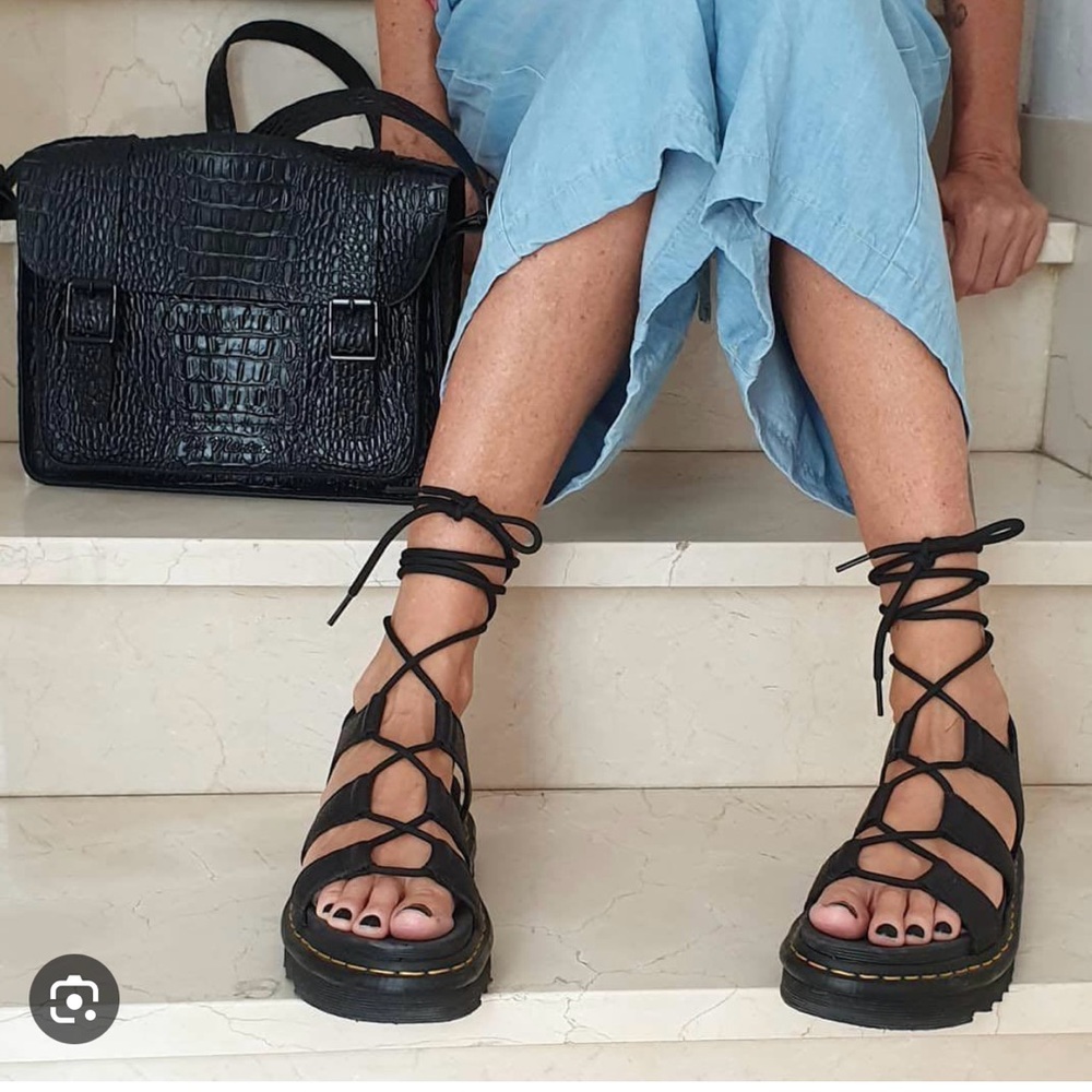 Doc Martens brand new Nartilla sandal black size 37